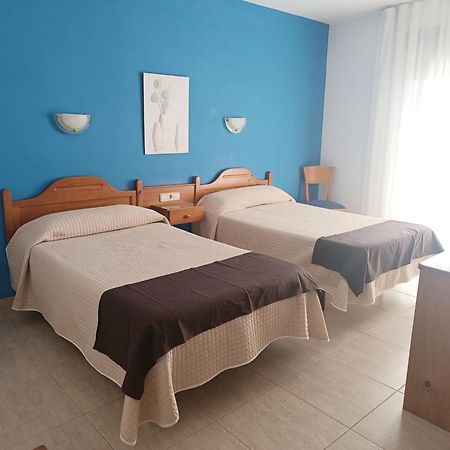 Hotel Rosi เบนีการ์โล ภายนอก รูปภาพ